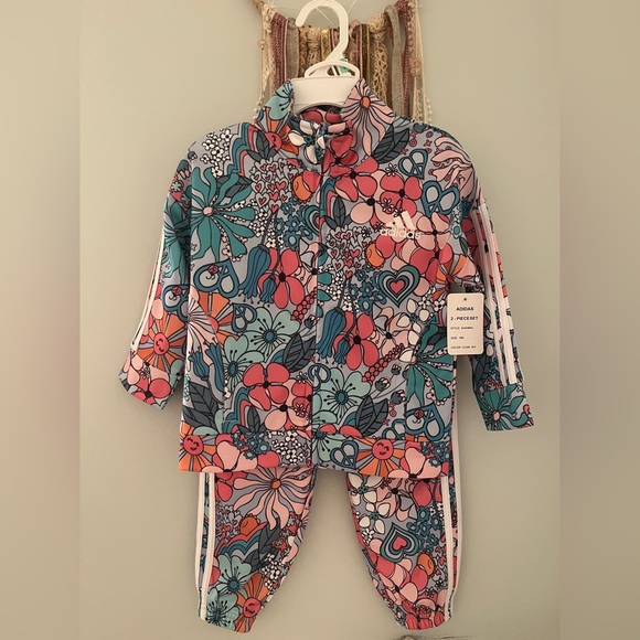 NWT Adidas 18M girls track set - Picture 1 of 4